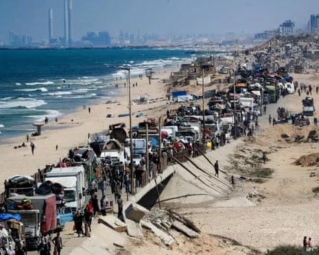 Israeli Forces Announces Temporary Evacuation Corridor for Northern Gaza Residents